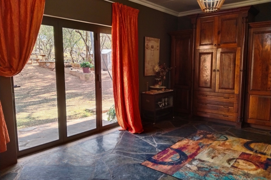 4 Bedroom Property for Sale in Broederstroom North West